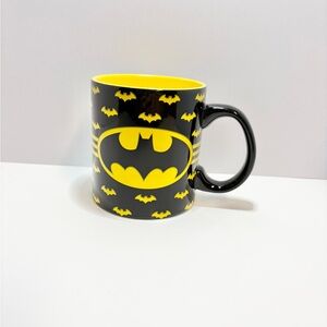 Batman Logo Black and Yellow Mug